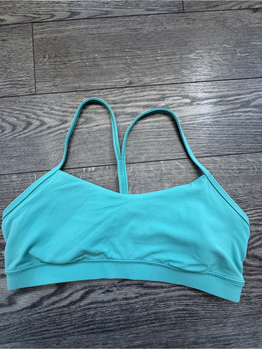 Lululemon Athletica FlowY Bra Nulu Light Support | Size 6 | Seafoam
